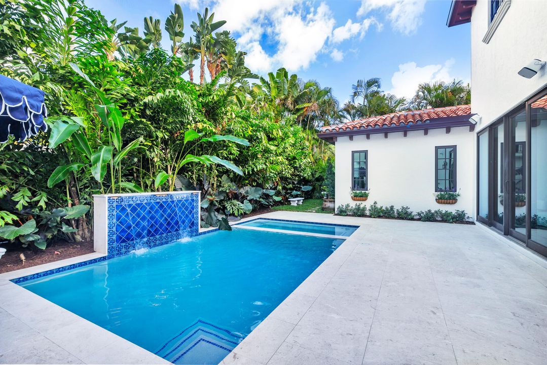 待售: $6,495,000 (6 贝兹, 5 浴室, 3613 平方英尺)