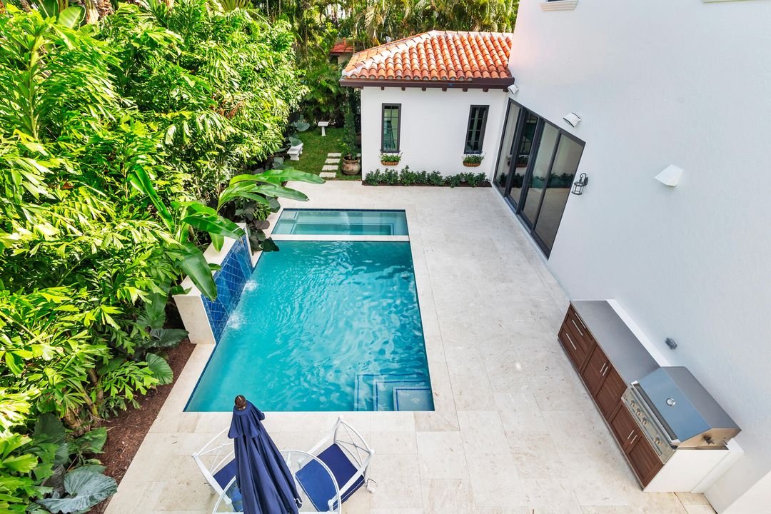 待售: $6,495,000 (6 贝兹, 5 浴室, 3613 平方英尺)