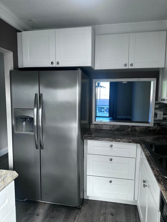 待售: $189,900 (2 贝兹, 2 浴室, 970 平方英尺)