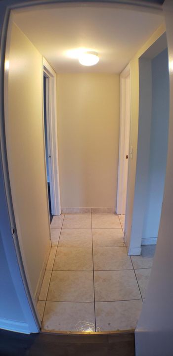 For Rent: $1,800 (2 beds, 1 baths, 991 Square Feet)