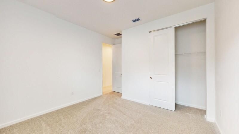 En Venta: $465,000 (4 camas, 3 baños, 1998 Pies cuadrados)