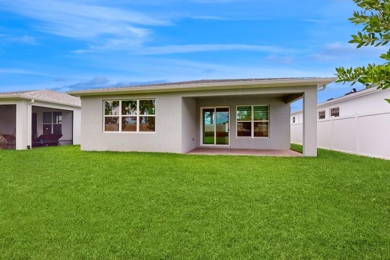 En Venta: $465,000 (4 camas, 3 baños, 1998 Pies cuadrados)