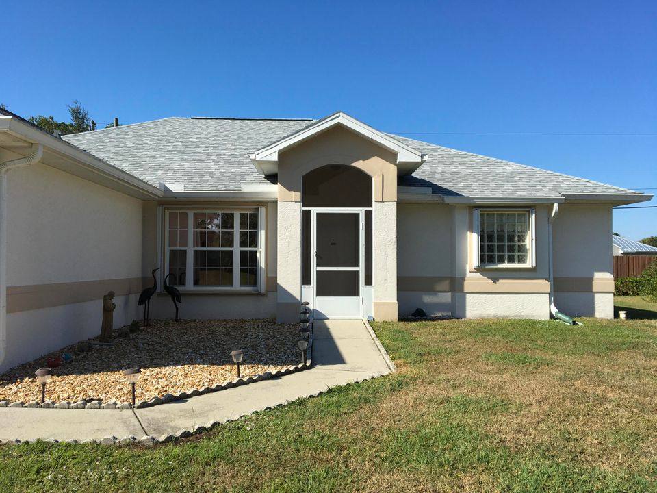 En Venta: $374,900 (3 camas, 2 baños, 1678 Pies cuadrados)