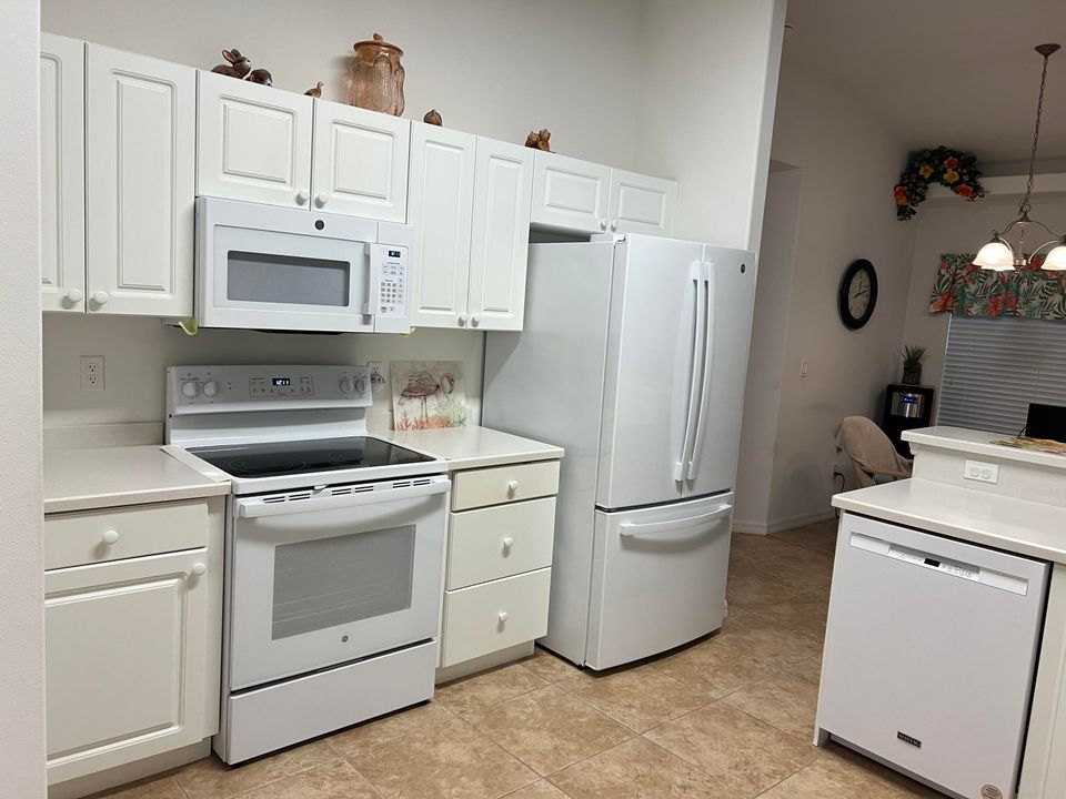 En Venta: $374,900 (3 camas, 2 baños, 1678 Pies cuadrados)