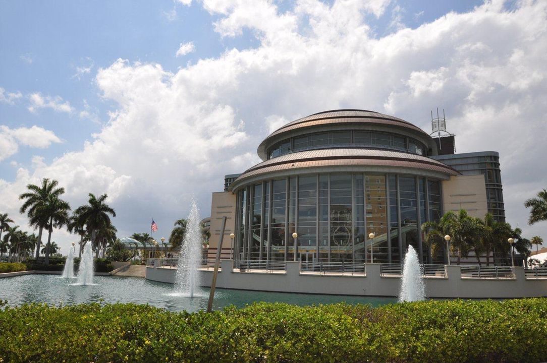 For Sale: $260,000 (3 beds, 2 baths, 1462 Square Feet)