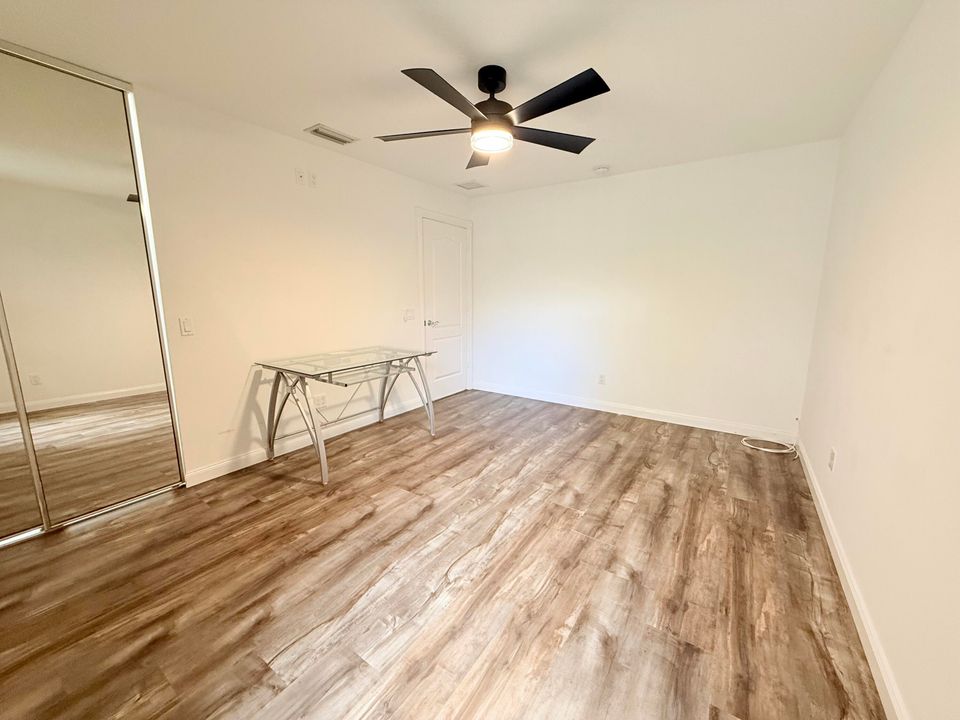For Rent: $3,250 (2 beds, 2 baths, 1680 Square Feet)