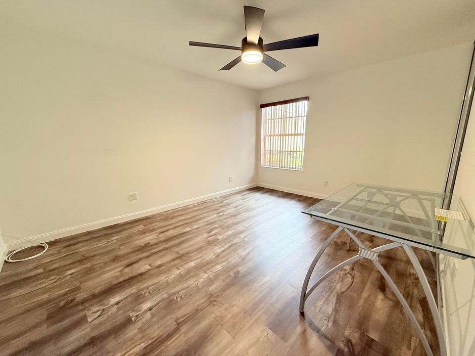 For Rent: $3,250 (2 beds, 2 baths, 1680 Square Feet)