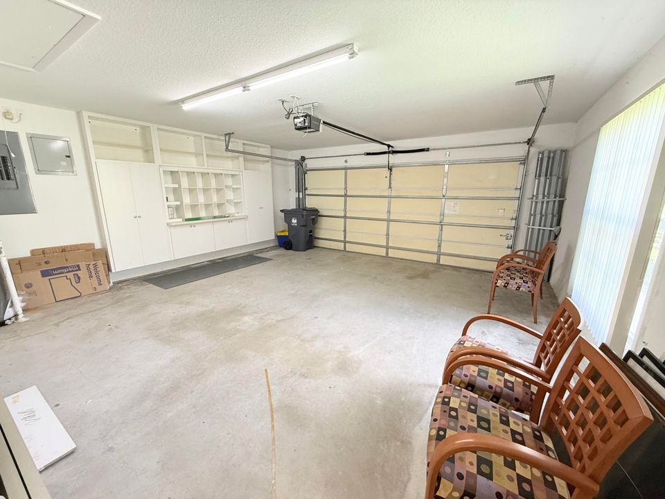 For Rent: $3,250 (2 beds, 2 baths, 1680 Square Feet)