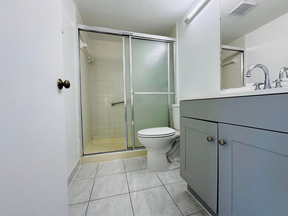 For Sale: $260,000 (3 beds, 2 baths, 1462 Square Feet)