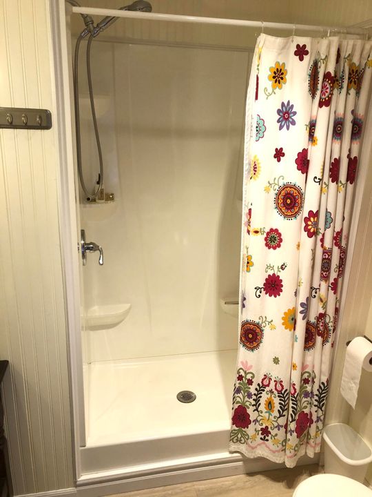 待售: $125,000 (2 贝兹, 2 浴室, 850 平方英尺)