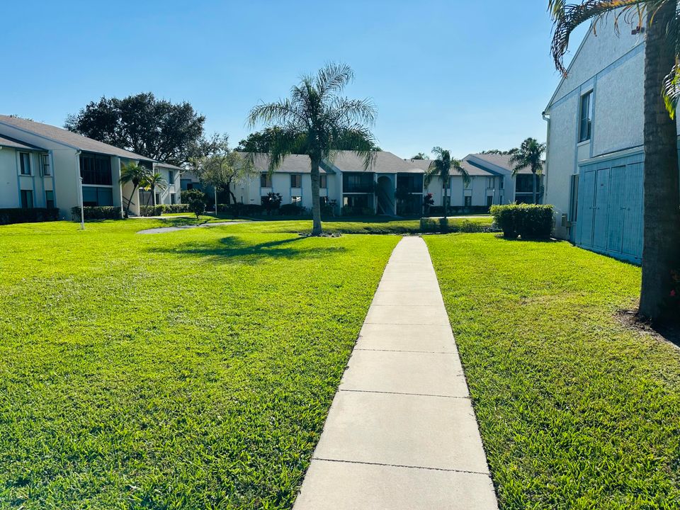 For Sale: $260,000 (3 beds, 2 baths, 1462 Square Feet)