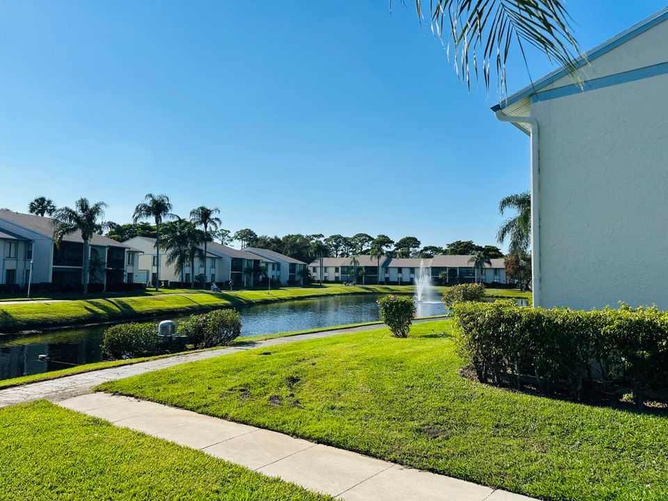 For Sale: $260,000 (3 beds, 2 baths, 1462 Square Feet)