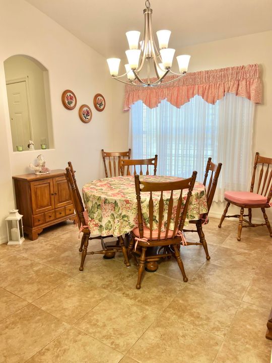 En Venta: $374,900 (3 camas, 2 baños, 1678 Pies cuadrados)