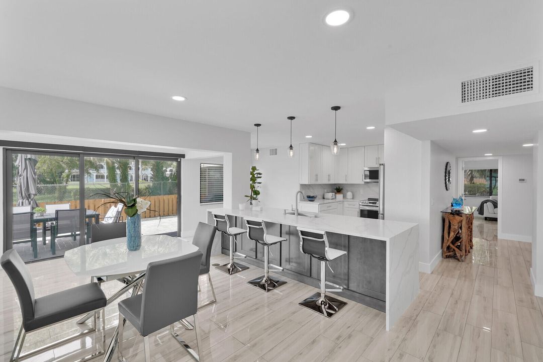 For Sale: $1,585,000 (3 beds, 3 baths, 2362 Square Feet)