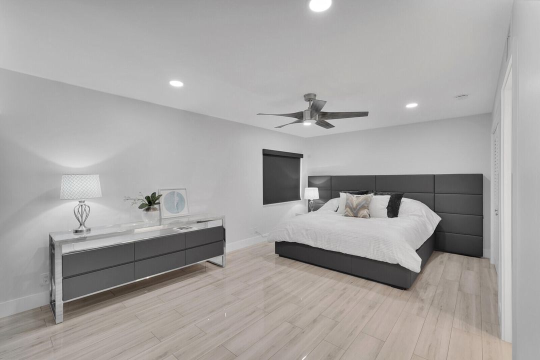 For Sale: $1,585,000 (3 beds, 3 baths, 2362 Square Feet)