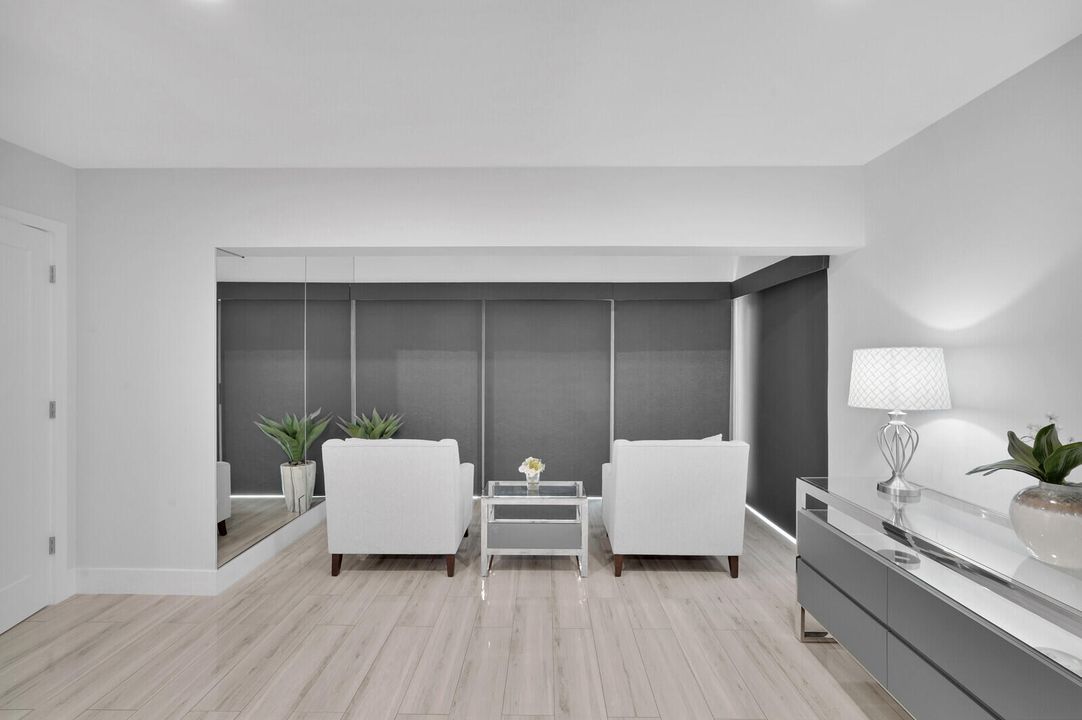 For Sale: $1,585,000 (3 beds, 3 baths, 2362 Square Feet)