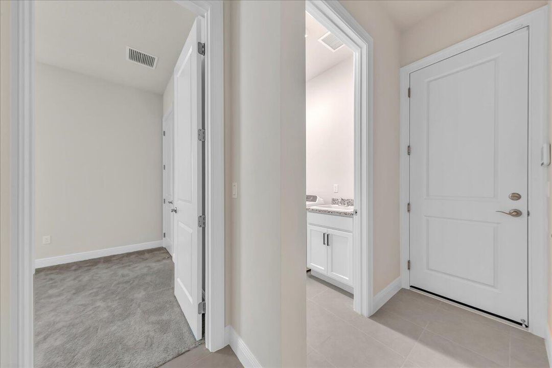 For Sale: $825,000 (3 beds, 2 baths, 1937 Square Feet)