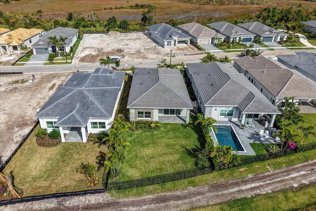 For Sale: $825,000 (3 beds, 2 baths, 1937 Square Feet)