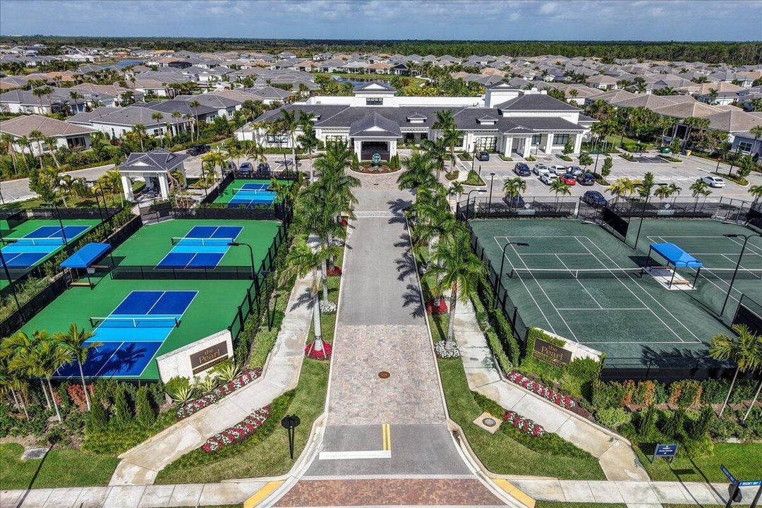 For Sale: $825,000 (3 beds, 2 baths, 1937 Square Feet)