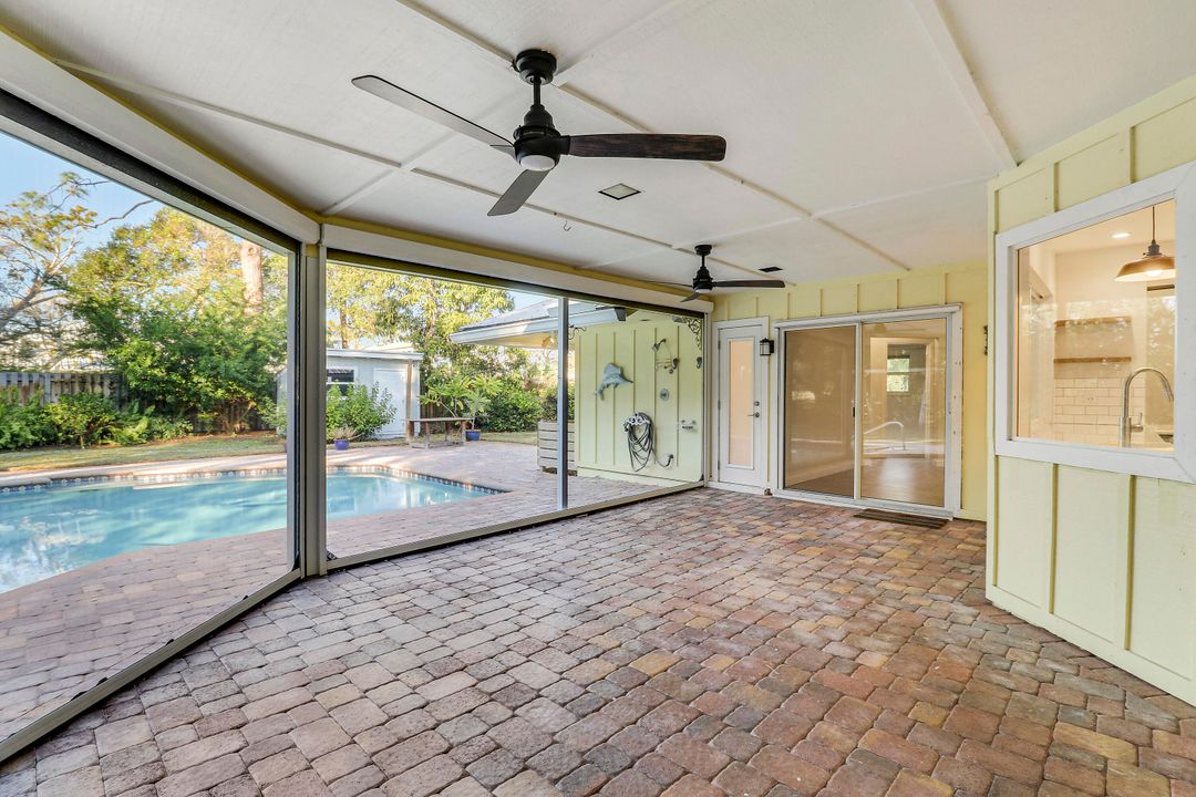 En Venta: $999,900 (3 camas, 2 baños, 1918 Pies cuadrados)