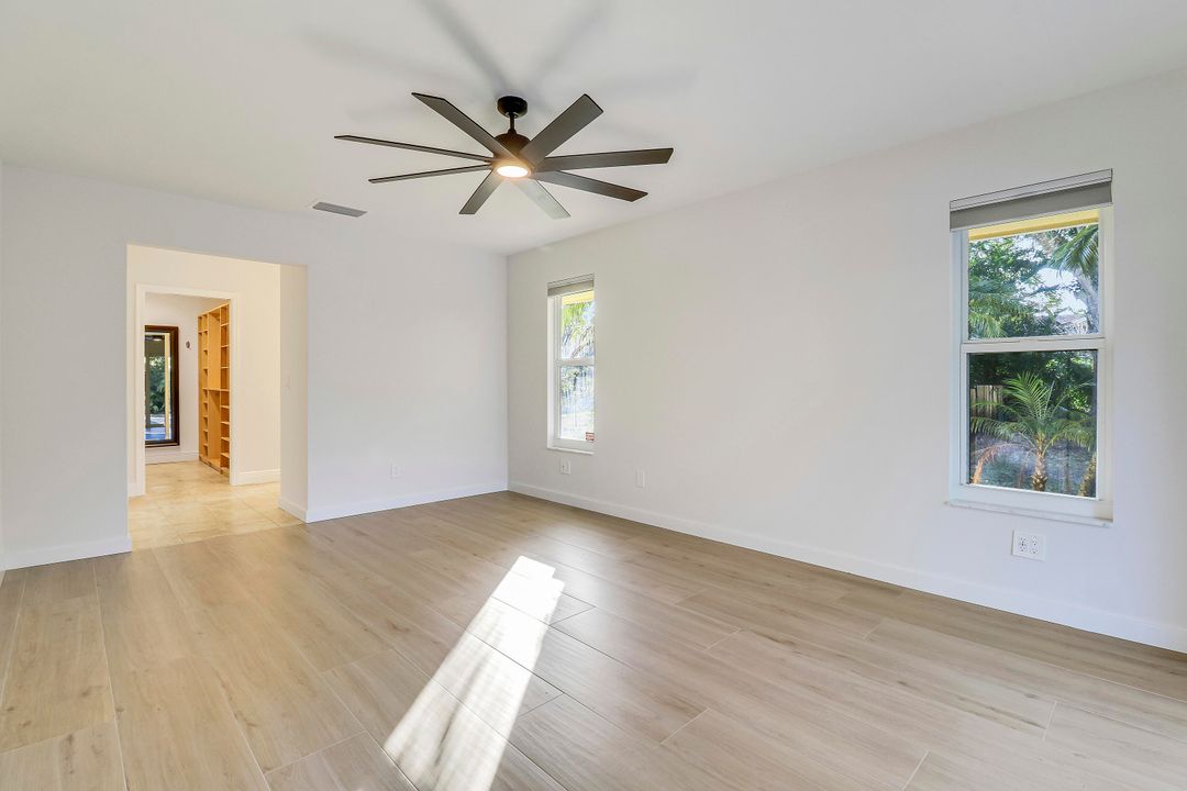 En Venta: $999,900 (3 camas, 2 baños, 1918 Pies cuadrados)