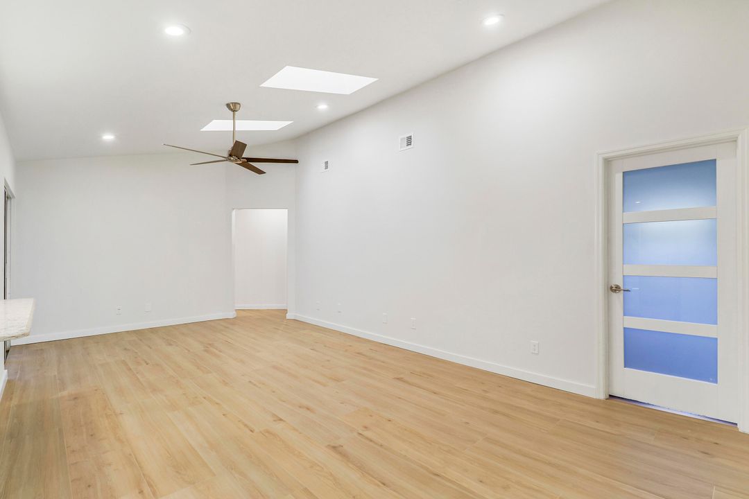 En Venta: $999,900 (3 camas, 2 baños, 1918 Pies cuadrados)