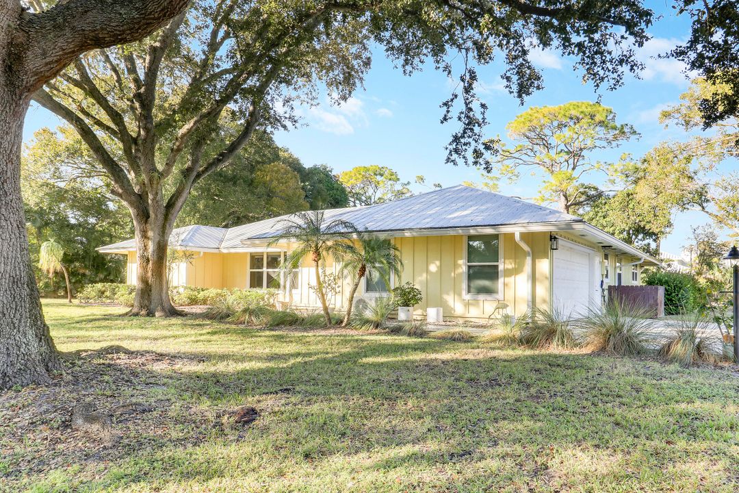 En Venta: $999,900 (3 camas, 2 baños, 1918 Pies cuadrados)