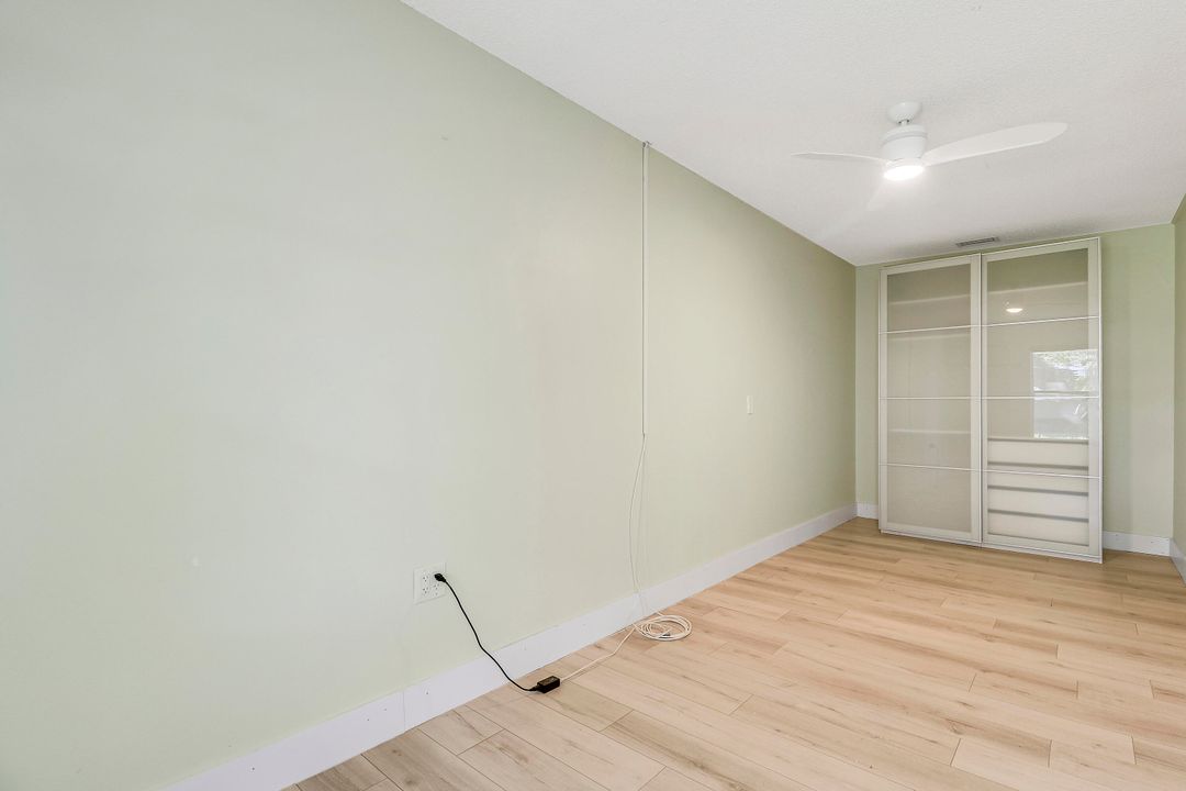 En Venta: $999,900 (3 camas, 2 baños, 1918 Pies cuadrados)