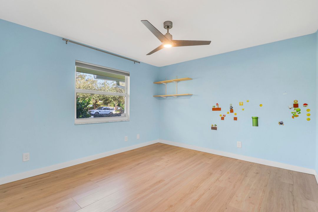 En Venta: $999,900 (3 camas, 2 baños, 1918 Pies cuadrados)