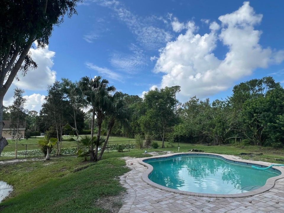 В аренду: $3,600 (3 спален, 2 ванн, 1449 Квадратных фут)