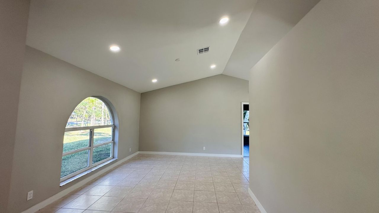 В аренду: $3,600 (3 спален, 2 ванн, 1449 Квадратных фут)