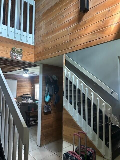 На продажу: $315,000 (4 спален, 2 ванн, 2564 Квадратных фут)