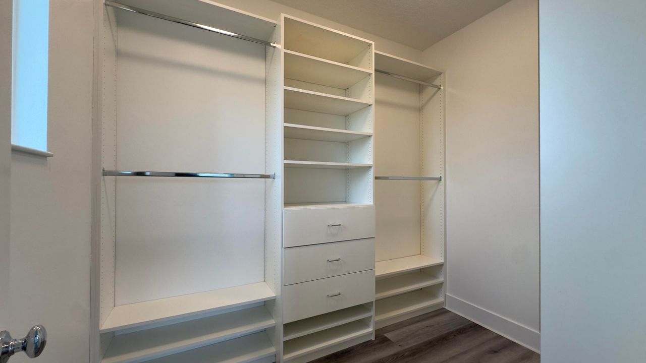 В аренду: $5,195 (3 спален, 3 ванн, 2252 Квадратных фут)