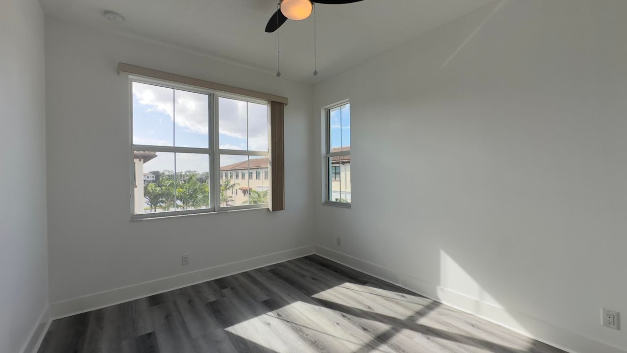 В аренду: $5,195 (3 спален, 3 ванн, 2252 Квадратных фут)