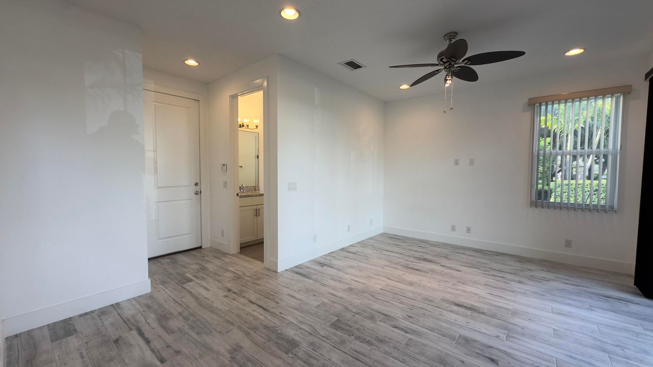 В аренду: $5,195 (3 спален, 3 ванн, 2252 Квадратных фут)