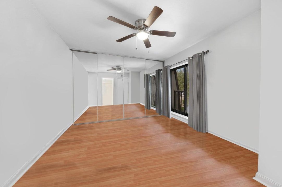 For Rent: $2,600 (2 beds, 2 baths, 1236 Square Feet)