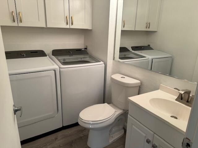 For Rent: $2,600 (2 beds, 2 baths, 1236 Square Feet)