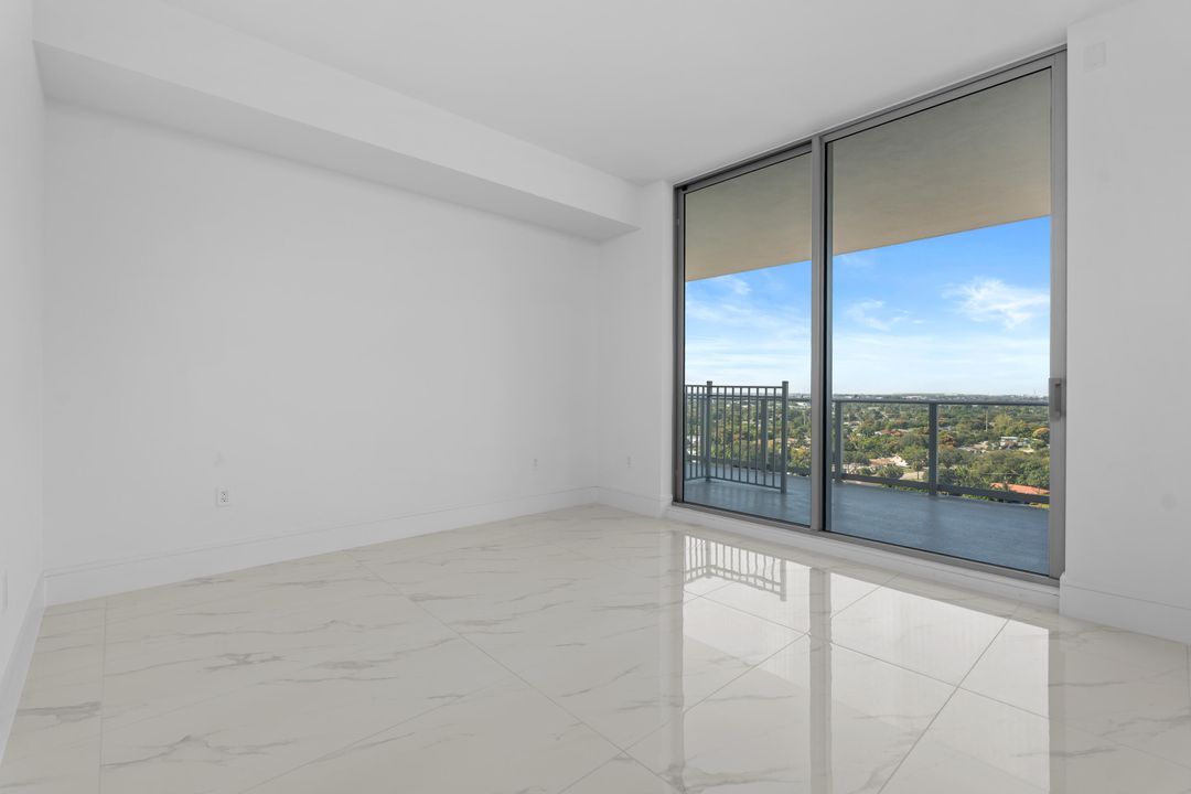 待售: $1,950,000 (2 贝兹, 2 浴室, 1780 平方英尺)