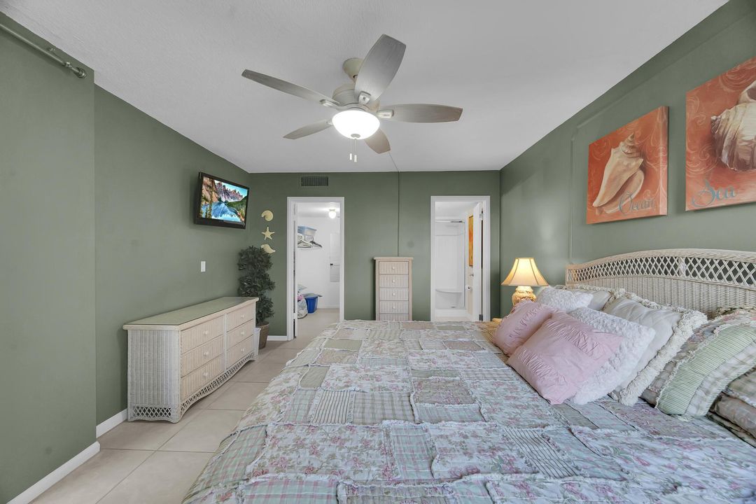 For Rent: $4,000 (2 beds, 2 baths, 1102 Square Feet)