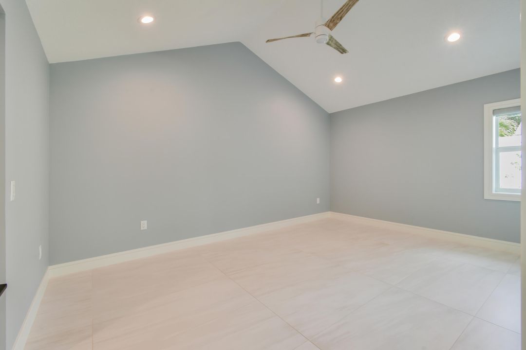 For Sale: $1,295,000 (3 beds, 2 baths, 1889 Square Feet)