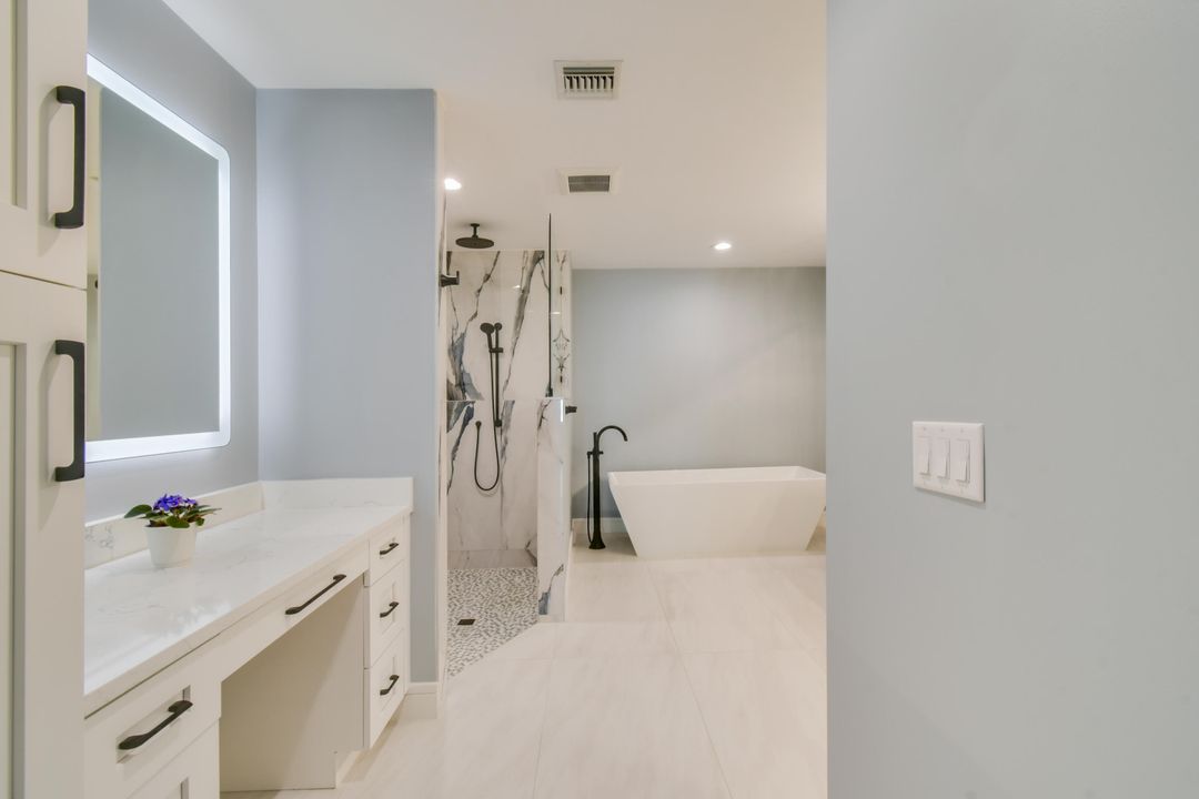 For Sale: $1,295,000 (3 beds, 2 baths, 1889 Square Feet)