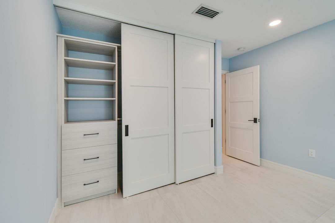 For Sale: $1,295,000 (3 beds, 2 baths, 1889 Square Feet)