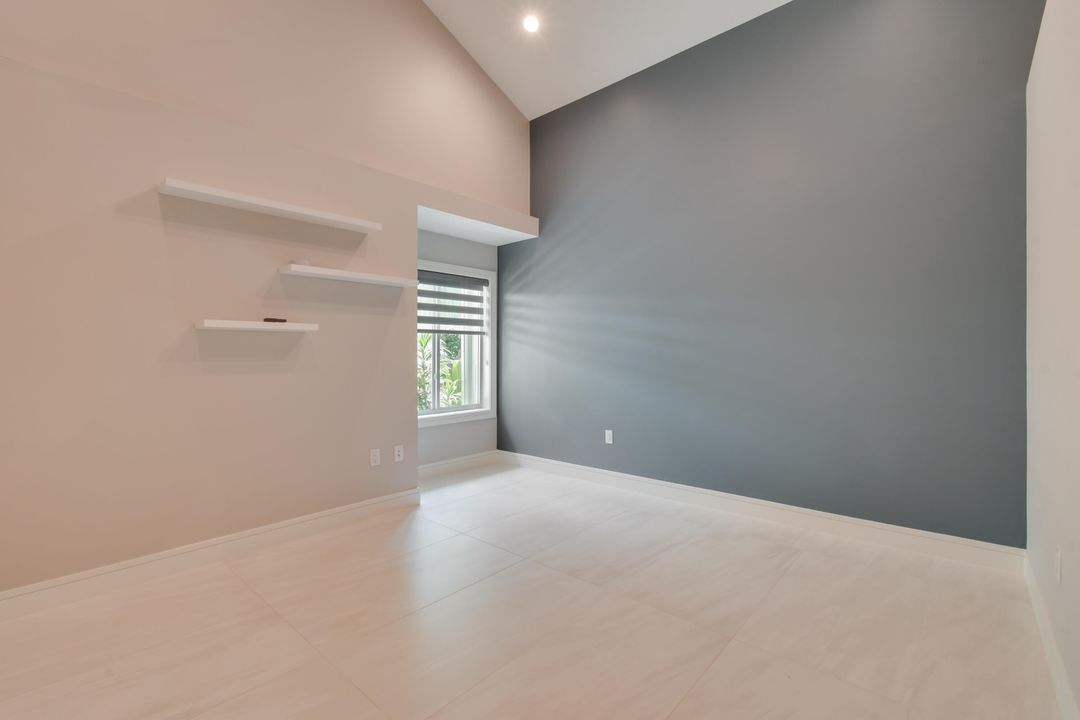 For Sale: $1,295,000 (3 beds, 2 baths, 1889 Square Feet)