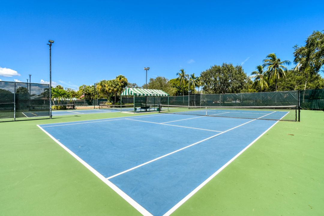 For Sale: $1,295,000 (3 beds, 2 baths, 1889 Square Feet)