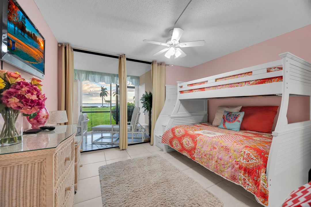 For Rent: $4,000 (2 beds, 2 baths, 1102 Square Feet)