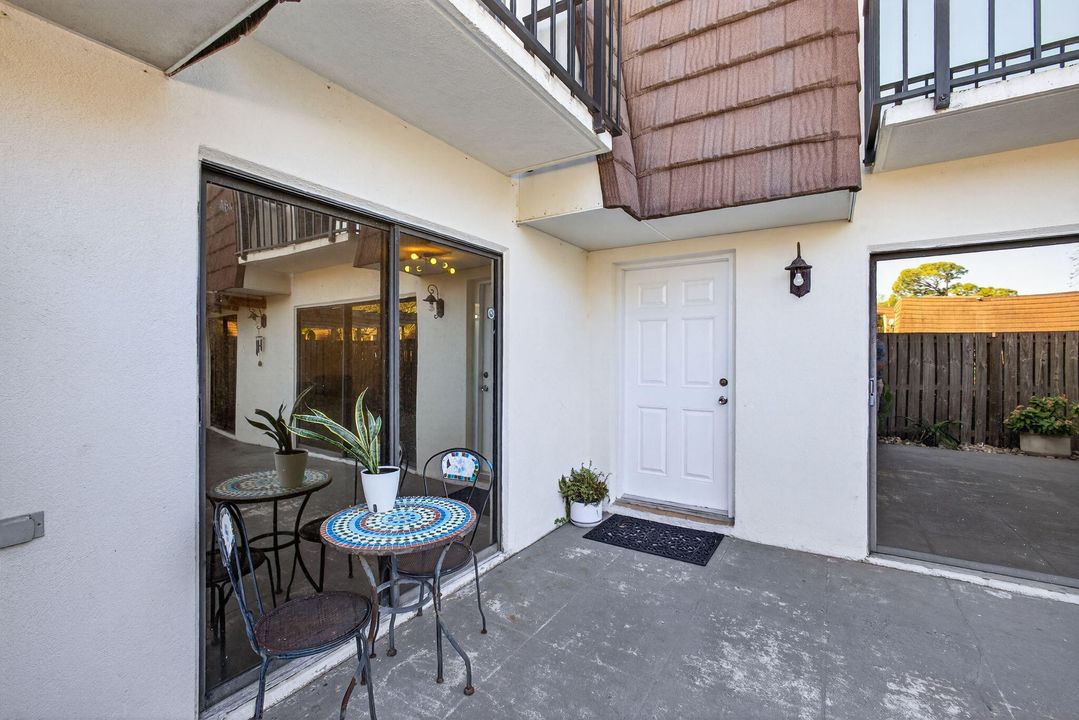 待售: $390,000 (3 贝兹, 2 浴室, 1596 平方英尺)