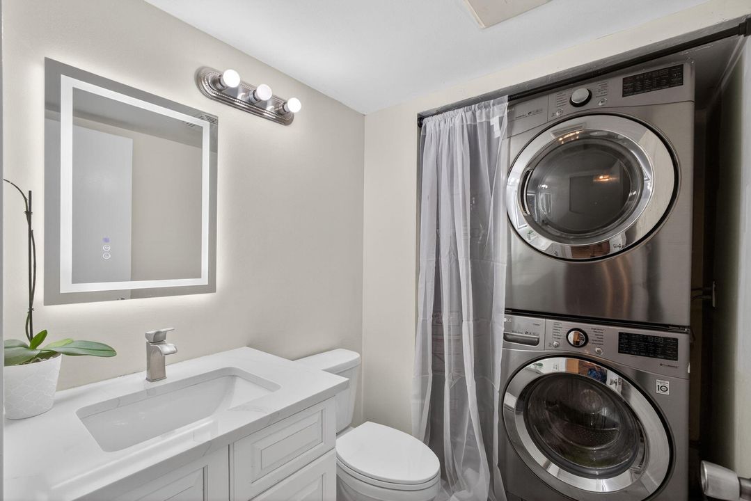 待售: $390,000 (3 贝兹, 2 浴室, 1596 平方英尺)