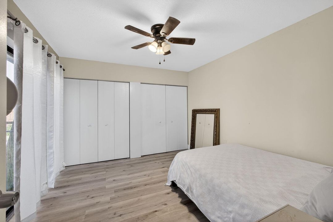 待售: $390,000 (3 贝兹, 2 浴室, 1596 平方英尺)