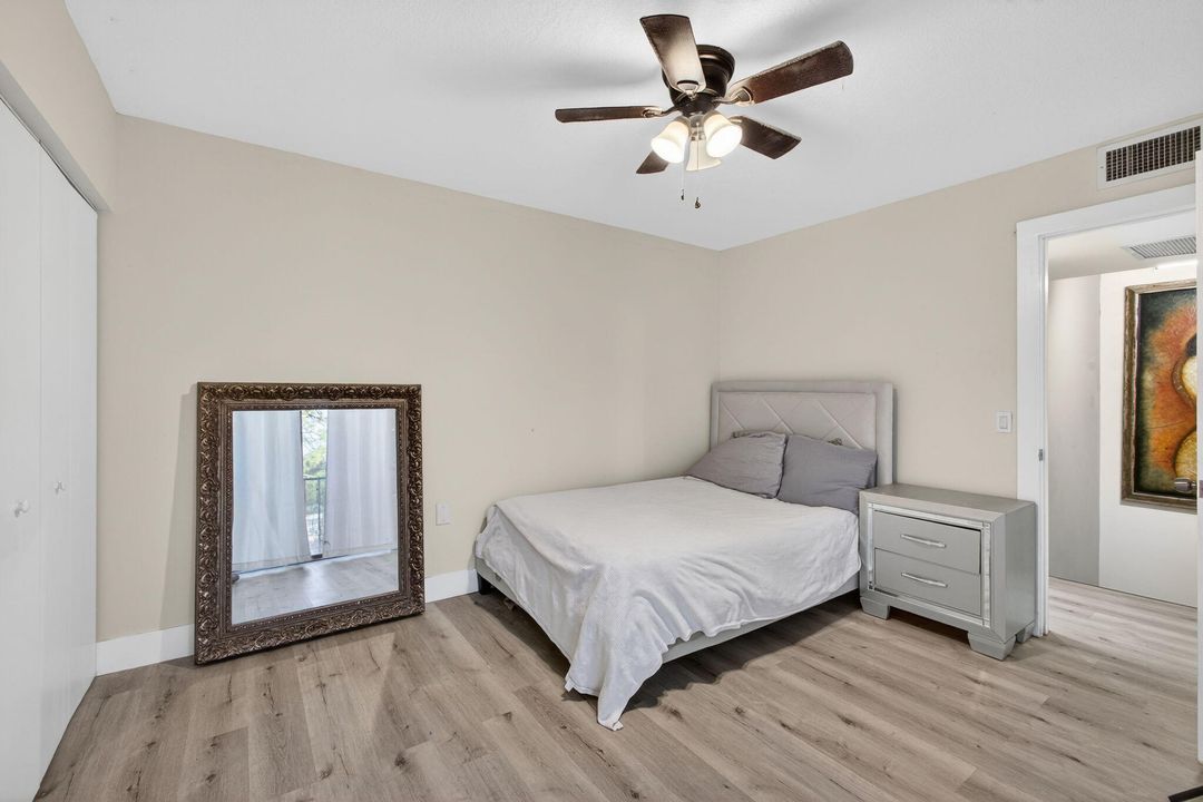 待售: $390,000 (3 贝兹, 2 浴室, 1596 平方英尺)