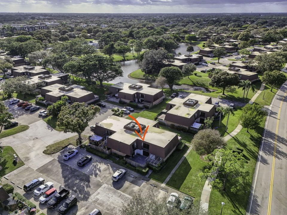 待售: $390,000 (3 贝兹, 2 浴室, 1596 平方英尺)